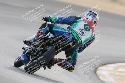 media/Dec-17-2022-SoCal Trackdays (Sat) [[224abd9271]]/Turn 10 Backside (120pm)/